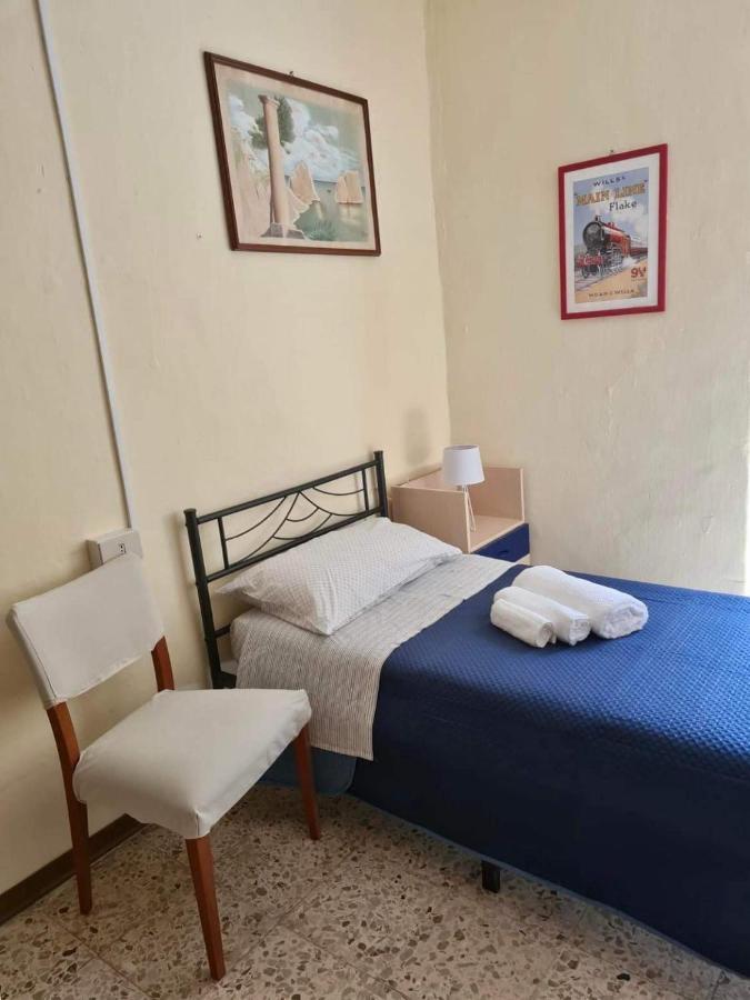 La Casa Di Emanuela Hotel Caltavuturo Buitenkant foto