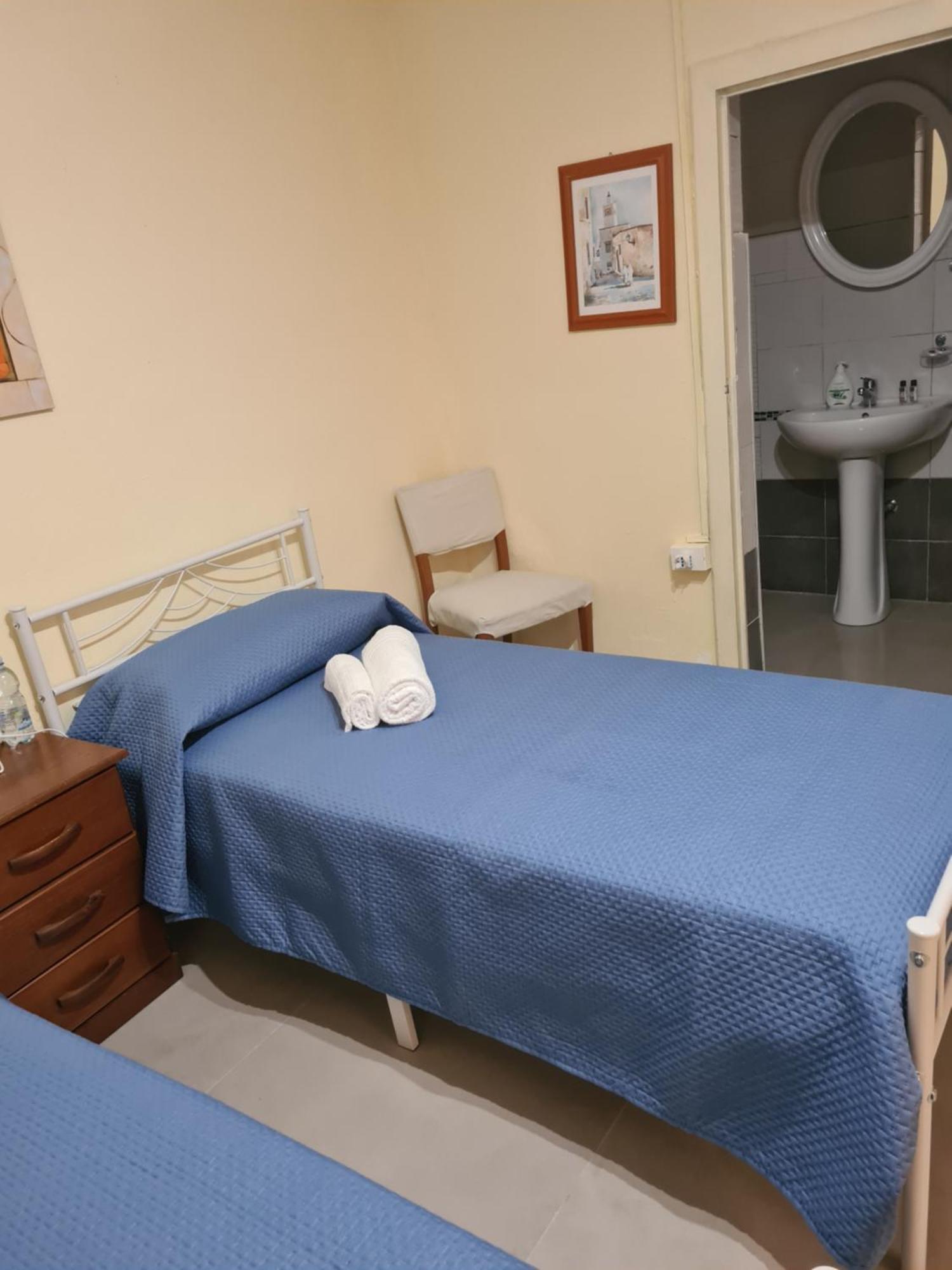 La Casa Di Emanuela Hotel Caltavuturo Buitenkant foto